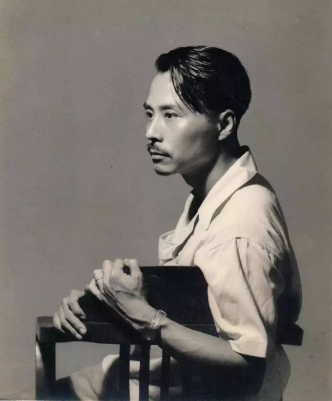 葉淺予中國(guó)畫研究院（中國(guó)國(guó)家畫院前身）第一屆副院長(zhǎng)、院委